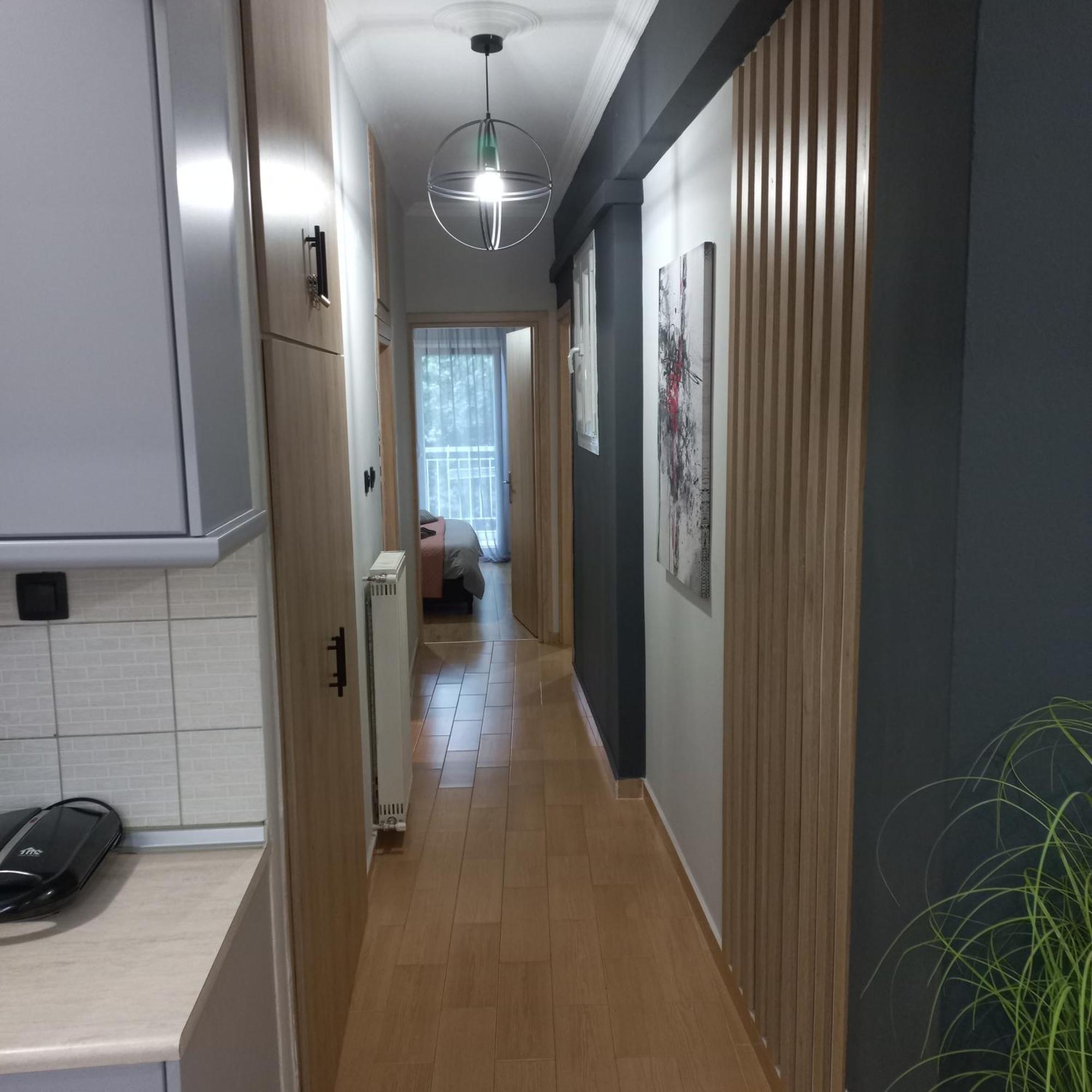 סרס Central 3 Modern Apartment With Free Parking חדר תמונה