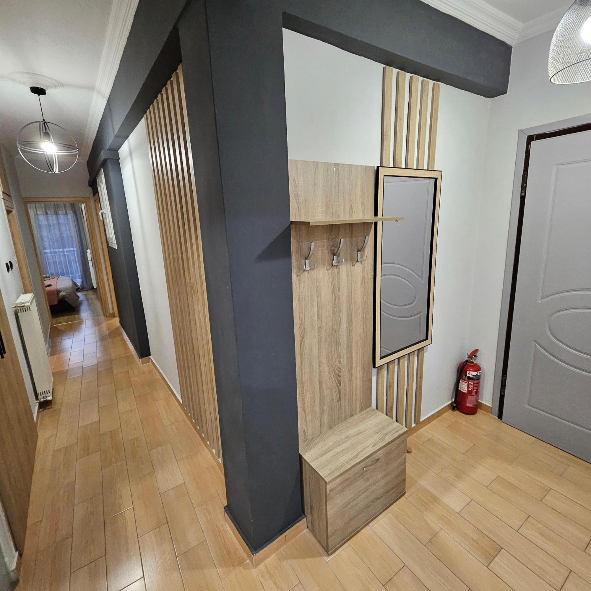 סרס Central 3 Modern Apartment With Free Parking חדר תמונה